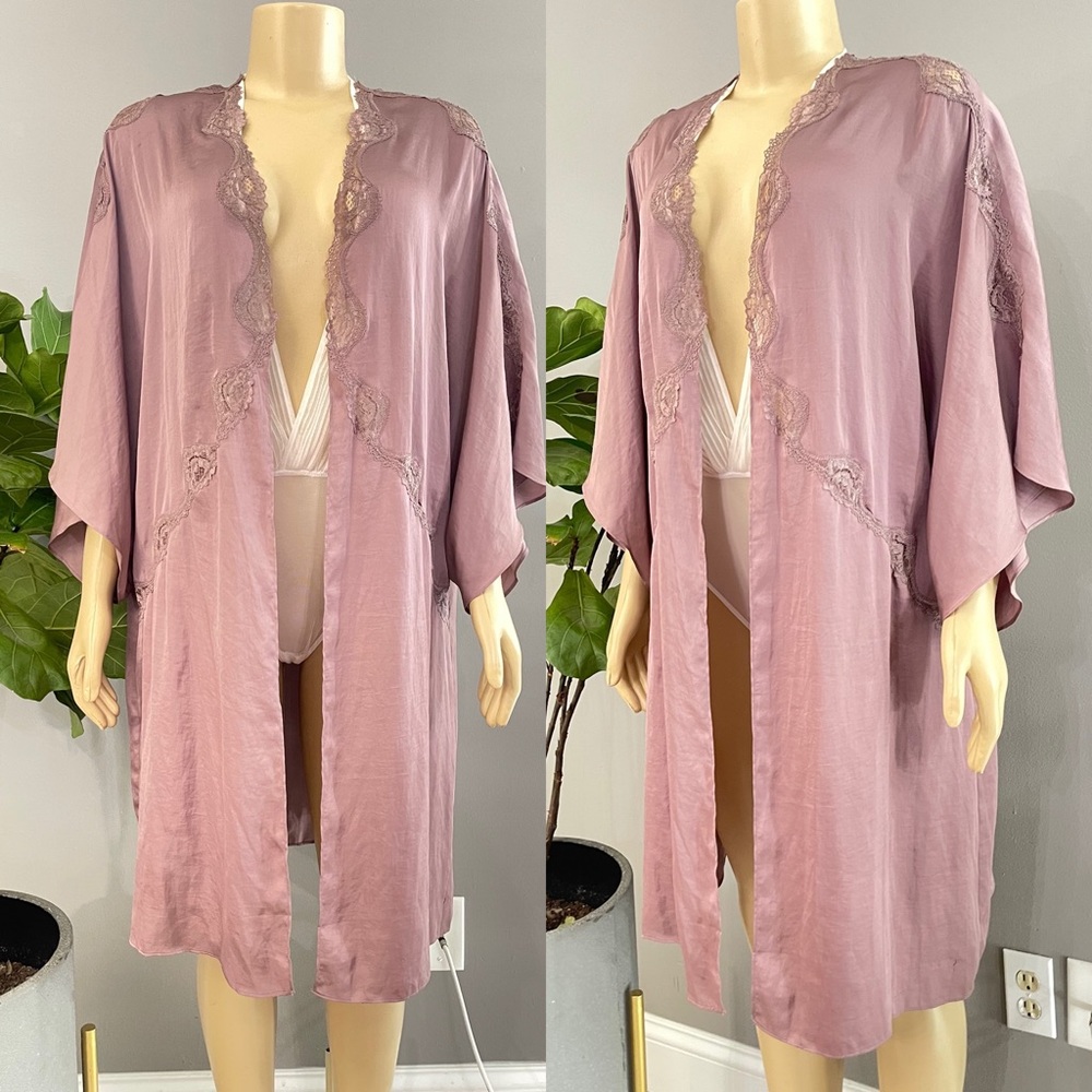 NEW Victoria’s Secret Dream Angels SATIN Long KIMONO Robe - Picture 3 of 4